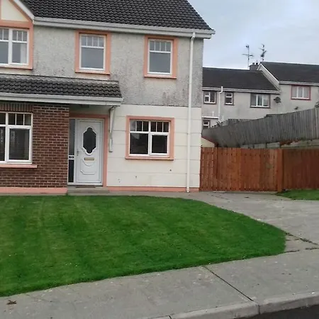 21 Burwood * Buncrana